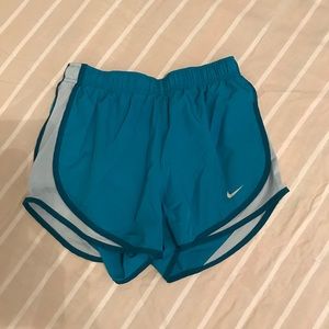 Nike tempo running shorts